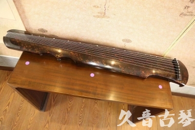 梅州市●久音古琴  ●臻品推荐 20231106 [犀牛皮纹伏羲式]